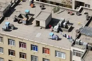 زن شوهردار در پشت بام خانه با مرد غریبه رابطه ناجور داشت!