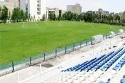سیگار کشیدن در محل تمرین استقلال!