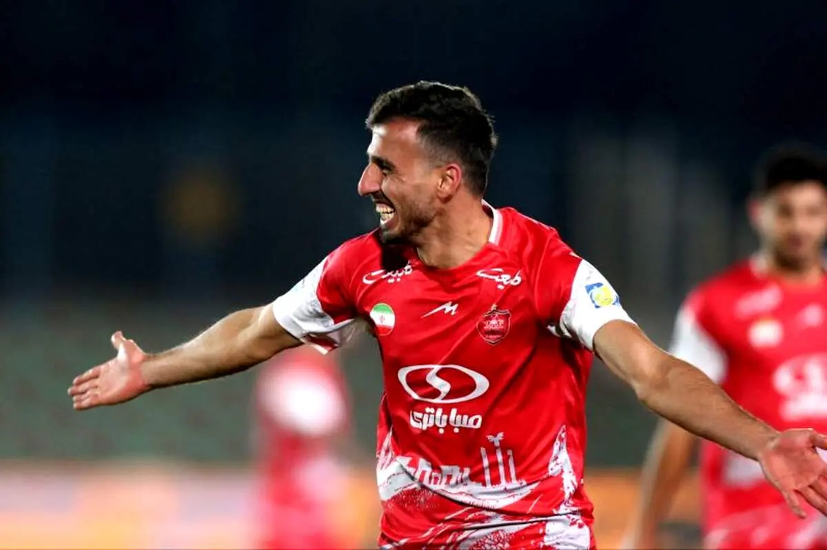 لبخند پرماجراترین وینگر پرسپولیس برای بازگشت