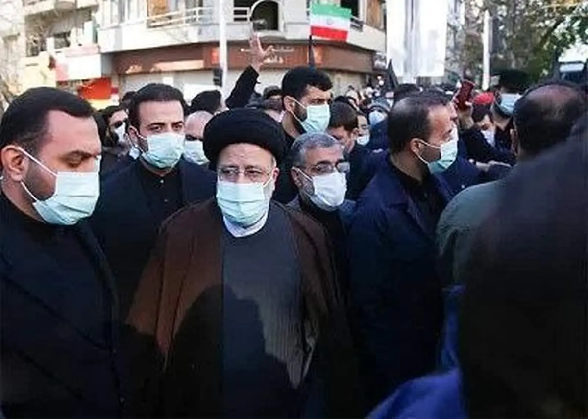حضور رئیسی در مراسم تشییع شهدا/ ببینید