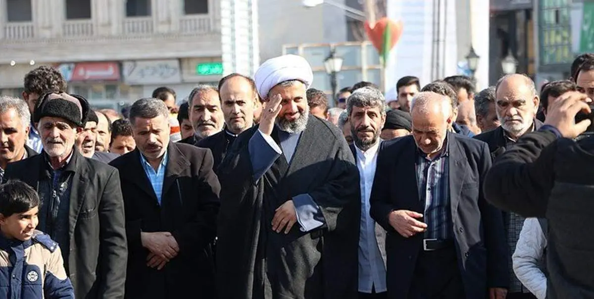 کارت پایان خدمت نماینده ابهر در مجلس حسابی سوژه شد + عکس
