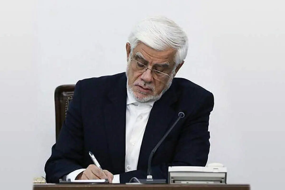 هادی خانیکی عزادار شد