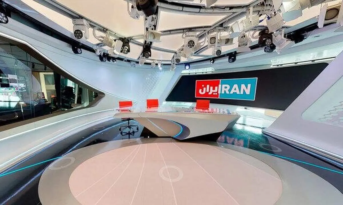 پوریا زراعتی و همسرش از انگلیس فرار کردند + جزییات