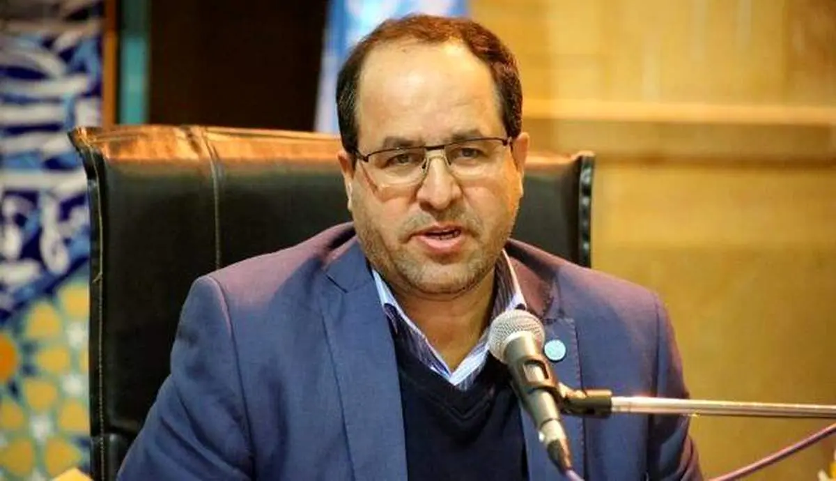 رئیس دانشگاه تهران: خانمی با مواد آتش زا به زور میخواست وارد دانشگاه شود