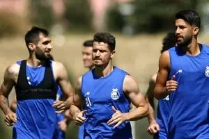 لحظه غم انگیز خداحافظی عارف آقاسی از استقلال/ فیلم