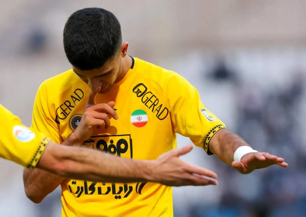 نمایش خیره کننده‌ بازیکن جوان سپاهان به چشم مورایس آمد