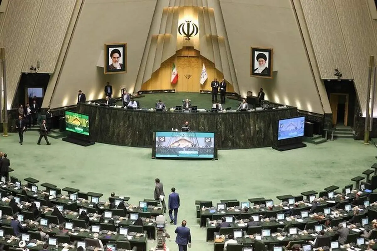 وزرای پیشنهادی دفاع و اطلاعات چه زمانی به مجلس معرفی می‌شوند؟