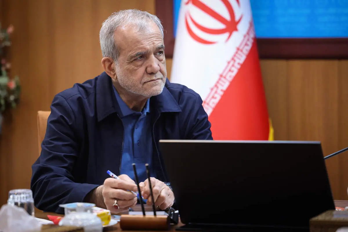 پزشکیان: روند بازسازی‌ها با اختیارات تفویض‌شده به استانداران تسریع شود