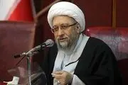 سخنان تند آملی لاریجانی علیه مجلس: گاهی مطالب خلافی گفته می‌شود که قابل هضم نیست