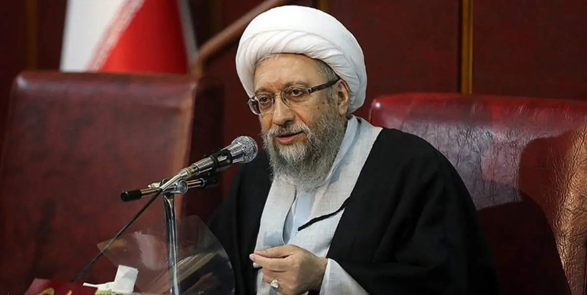 سخنان تند آملی لاریجانی علیه مجلس: گاهی مطالب خلافی گفته میشود که قابل هضم نیست