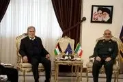 سرلشکر سلامی: آمریکا در مسیر زوال است 