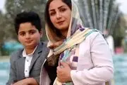 با رفتاری تند و غیر محترمانه مادر کیان را بیکار کردند| مادر کیان به بیمارستان منتقل شد