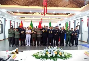 حضور نمایندگان نیروی دریایی ایران در چین