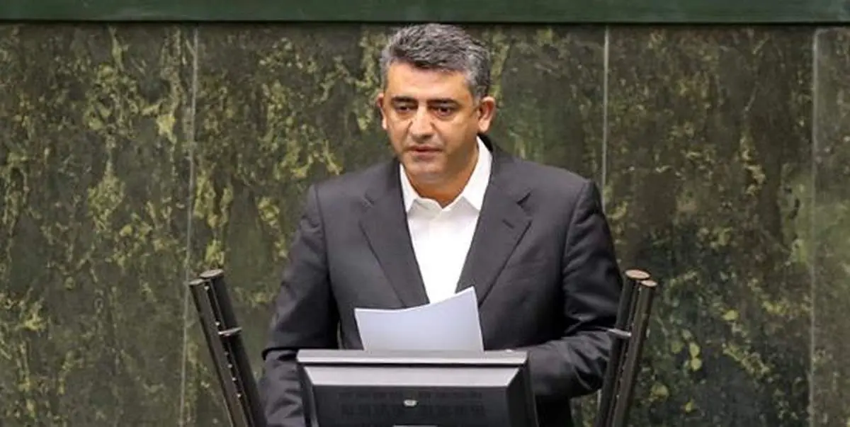 بین المللی شدن فرودگاه پیشکش حداقل پروازهای داخلی را برقرار کنید
