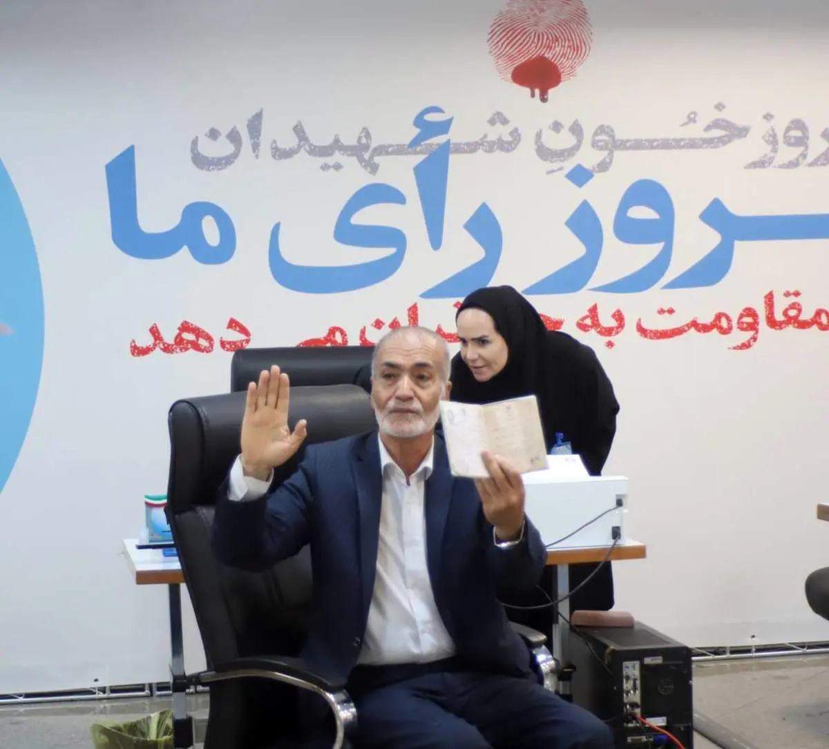 اعتراض قدرتعلى حشمتیان از توجه خبرنگاران به سعید جلیلى و غفلت از وی!