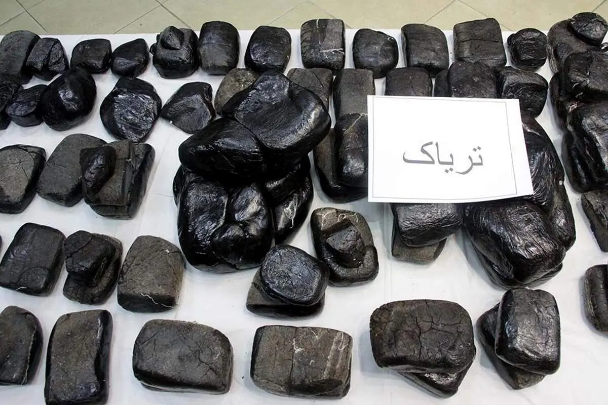 کشف افزون‌ بر یک تن تریاک در جنوب شرقی کشور