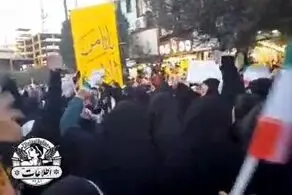 زنان مشهدی به خیابان آمدند| این زنان شعارهای تندوتیز علیه مسئولان سر دادند 