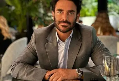 توصیه های زناشویی  محمدرضا گلزار در تلویزیون را ببینید!/ فیلم