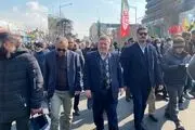 امیدواریم کسانی که در خواب تهدید ایران به سر می‌برند این جمعیت عظیم را ببینند و به خود بیایند