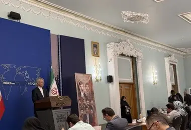 واکنش بقائی به لفاظی وزیر خزانه‌داری آمریکا در مورد ایران