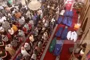 عکس دردناک از تشییع پیکر یازده عضو یک خانواده + ببینید 