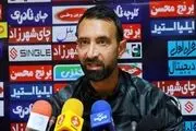 قلعه‌نویی این مربی را به استقلال توصیه کرد!/ عکسی که نام سرمربی را لو داد