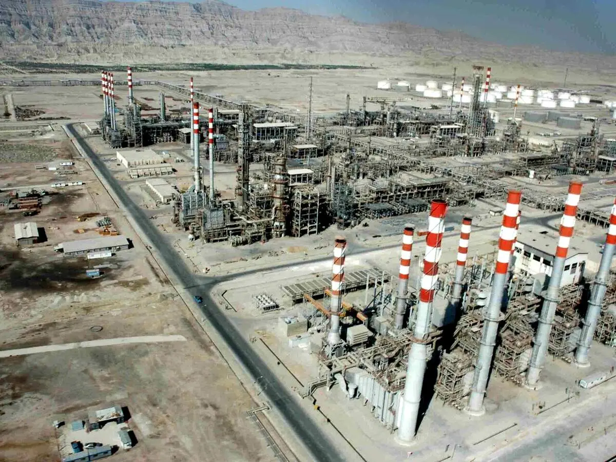 جدیدترین خبرها از تعداد فوتی ها و مصدومین حادثه پالایشگاه بندرعباس