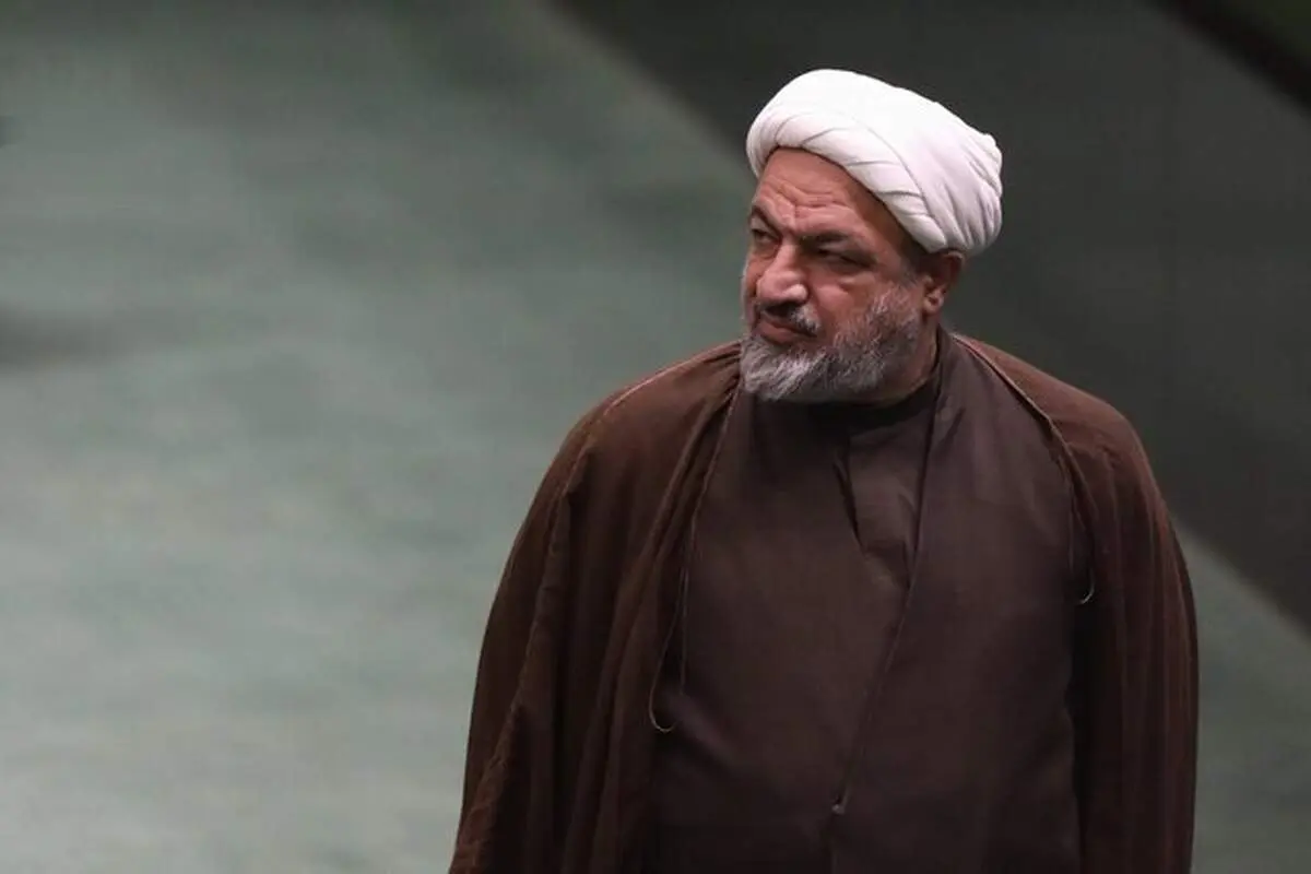 حمید رسایی: تعطیل کنیم برویم 4 نفر هیات رئیسه بمانند!