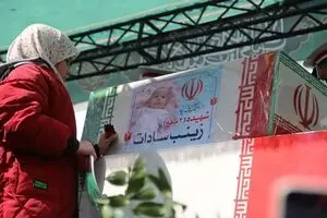 عکس تلخ از تابوت نوزاد دو ماهه + عکس 