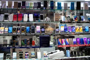 موبایل ارزان شد