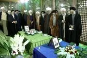 سیدمحمد خاتمی بر مزار آیت الله هاشمی رفسنجانی+عکس