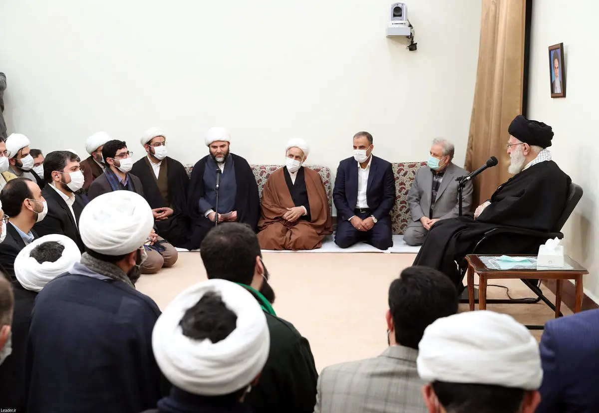 سازمان تبلیغات و حوزه هنری کار خوبِ زیاد کردهاند اما نه به اندازه عمر چهل سال خود/ اگر وضع اقتصاد و زندگی مردم بهتر شود شادابی آنها تا حدودی تأمین میشود