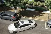 شاهکاری دیگر از ماشین پارک کردن خانم‌ها! +فیلم