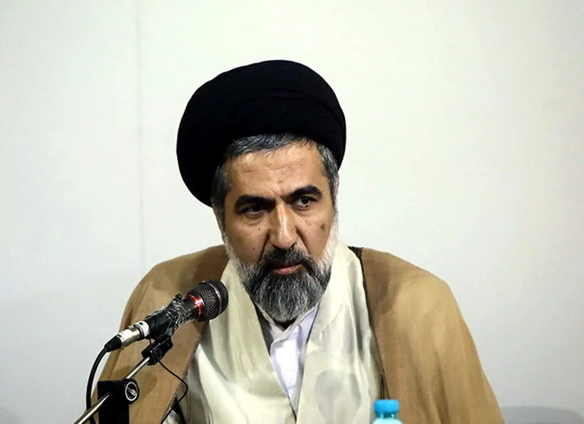 امامان معصوم هیچ‌گاه خود را موظف نمی‌دانستند که مردم را به‌زور وادار کنند که راهی را که آنها انتخاب کرده‌اند، بپذیرند
