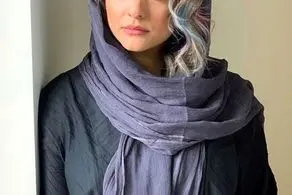 برداشتن حجاب دنیا مدنی جنجالی شد/ عکس