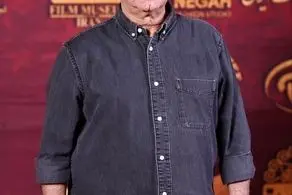 سکانس لخت شدن پرویز پرستویی که مجازی را بهم ریخته/ فیلم