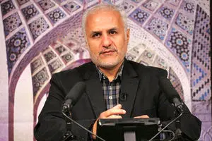 وقتی تئوری پرداز جریان اصولگرا مدرس قرآن شد!