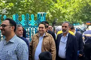 داماد حسن روحانی در صف رای + عکس 
