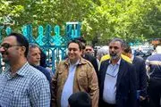 داماد حسن روحانی در صف رای + عکس 