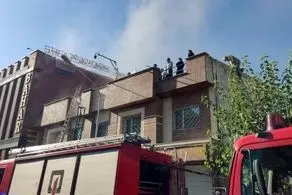 وقوع آتش سوزی مهیب در خیابان سعدی تهران/ شمار نجات یافتگان اعلام شد