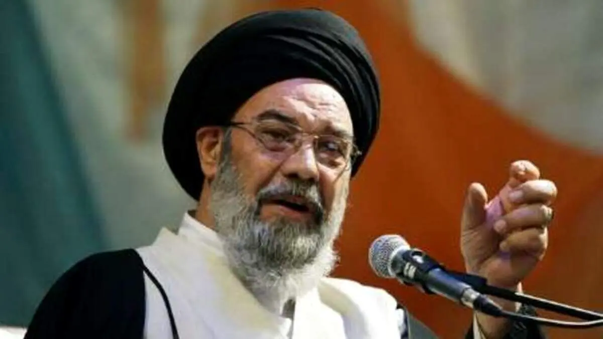 امام جمعه اصفهان: اینکه یک فرزند، خاله یا عمو یا عمه نداشته باشد، زیبا نیست