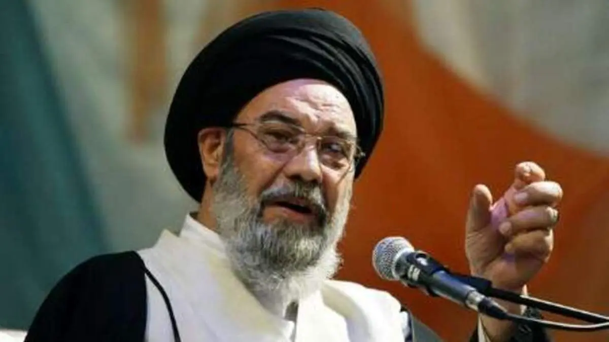 امام جمعه اصفهان: اینکه یک فرزند، خاله یا عمو یا عمه نداشته باشد، زیبا نیست