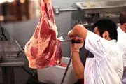 خلاقیت عجیب و چندش آور  یک قصاب برای جذب مشتری حماسه ساز شد/ عکس