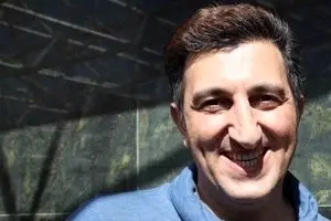 یوسف صیادی در دوران سربازی و با کلاشینکف!