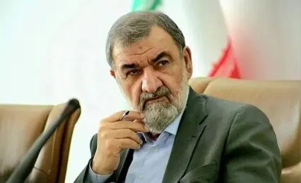 محسن رضایی: حلاوت نمازی که در دیدار اخیر به امامت رهبری نصیبم شد را فراموش نمی‌کنم