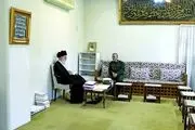 عکسی که برای اولین بار منتشر شد| خلوت دو نفره رهبر انقلاب و سردار سلیمانی