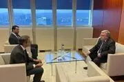 با گروسی درباره برنامه هسته ای ایران گفتگو کردم 