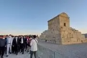اظهارات ضرغامی مشکل حقوقی و محیط‌زیستی دارد/ وزیر میراث فرهنگی دغدغه‌هایی را دارد که باید وزیر کشاورزی داشته‌باشد/ پاسارگاد با همین چاه‌های مجاز و غیرمجاز در معرض خطر و تنش آبی است/ باید هزینه‌ کرد از سرمایه ملی برای ثبت یک اثر تاریخی در یونسکو را در نظر 