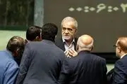 رئیس جمهور گفته که من اصلا وزیر معرفی نمی کنم و خود مجلس وزیر معرفی کند