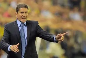 سرمربی پرسپولیس « شومن » است